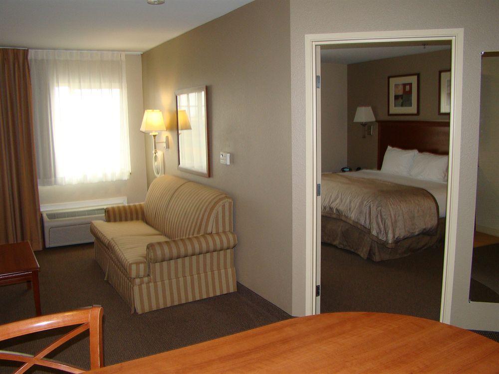 Candlewood Suites Plano East By Ihg Exteriör bild