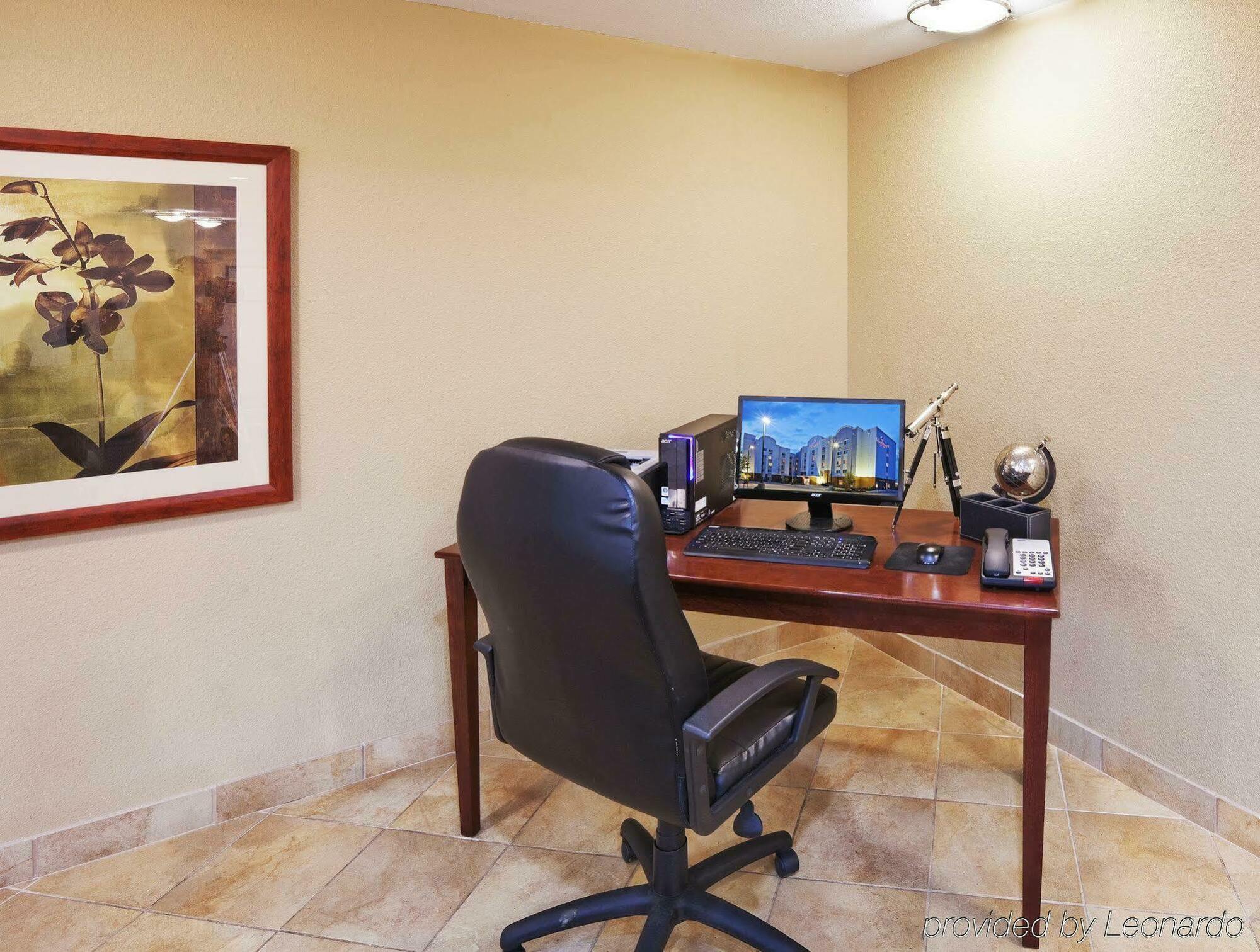 Candlewood Suites Plano East By Ihg Exteriör bild